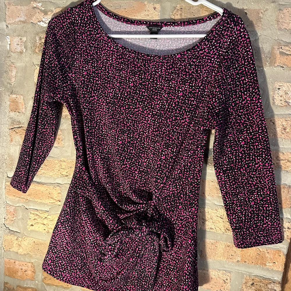 Ann Taylor Black and Pink Patterned Blouse